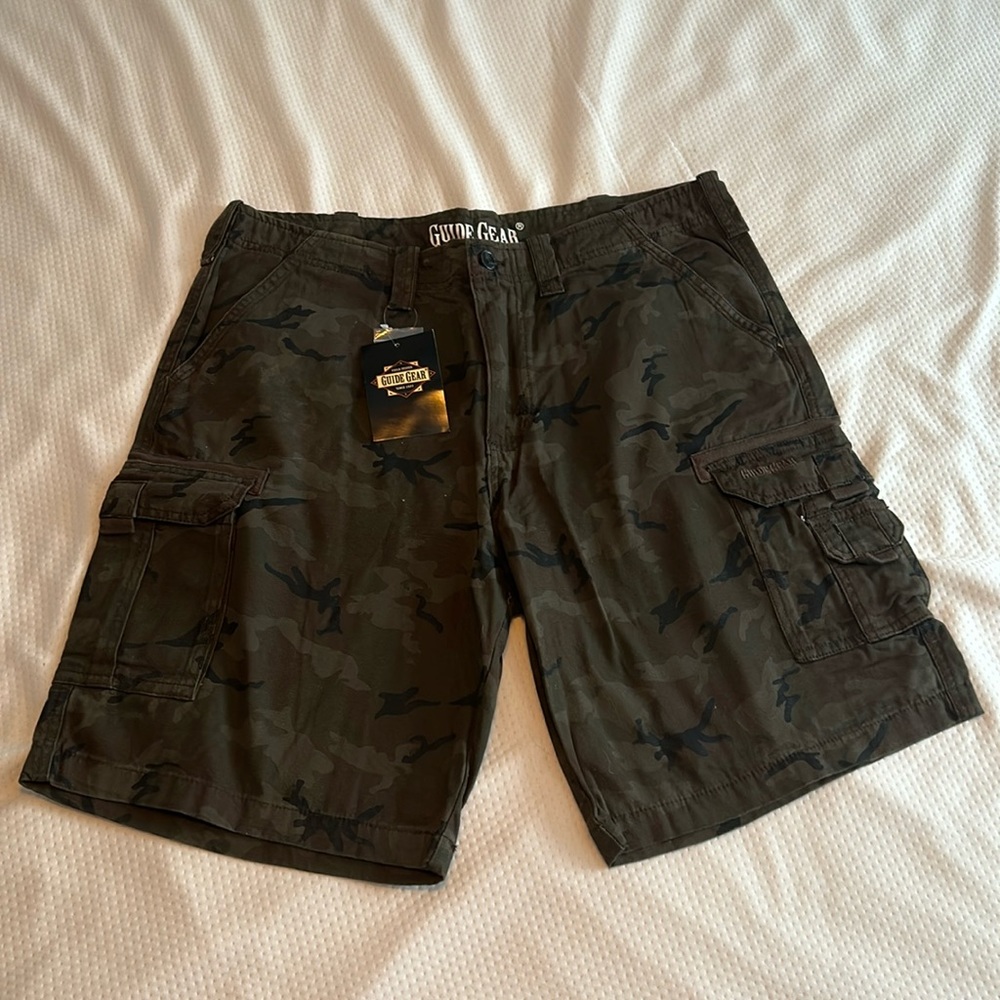 Men’s camo shorts